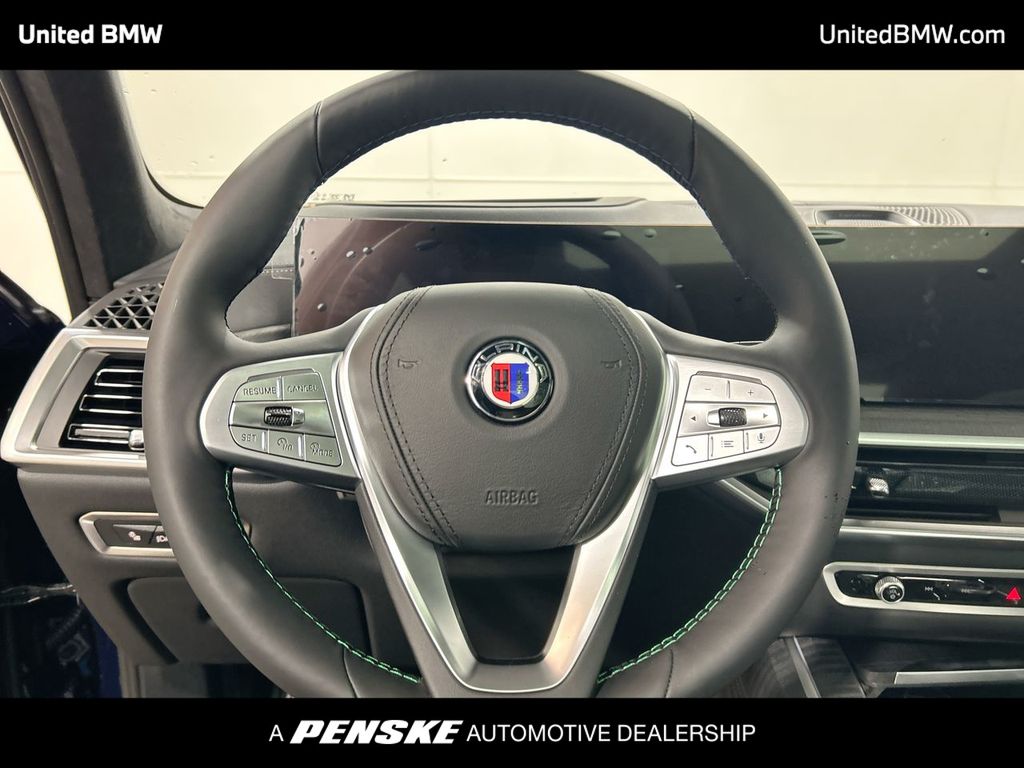 Thumbnail: 2026 BMW X7 - 14