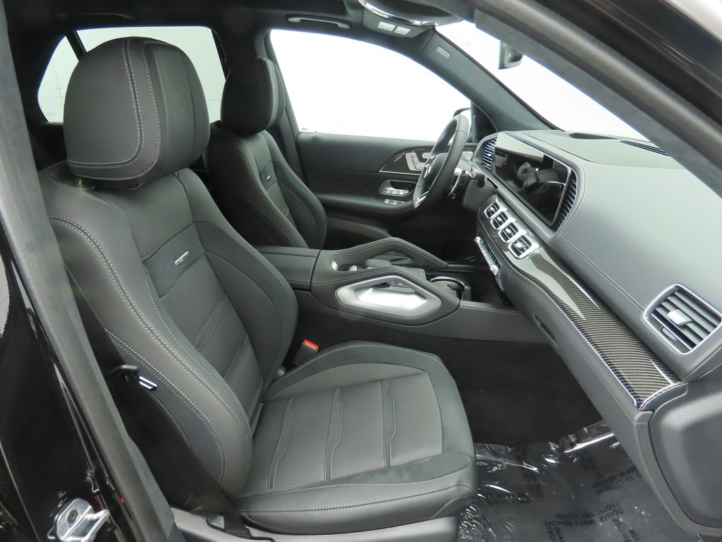 2025 Mercedes-Benz GLE 63 AMG 22