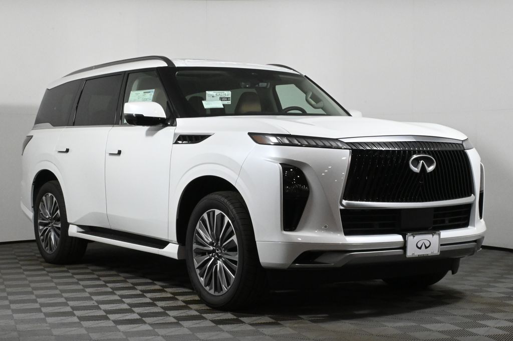 2025 INFINITI QX80 Luxe 9