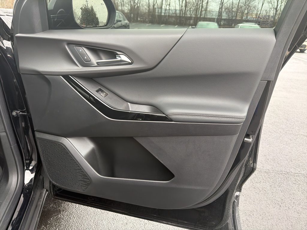 Thumbnail: 2026 Chevrolet Equinox - 26