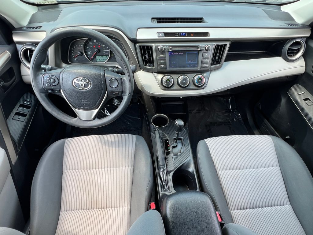 2013 Toyota RAV4 LE