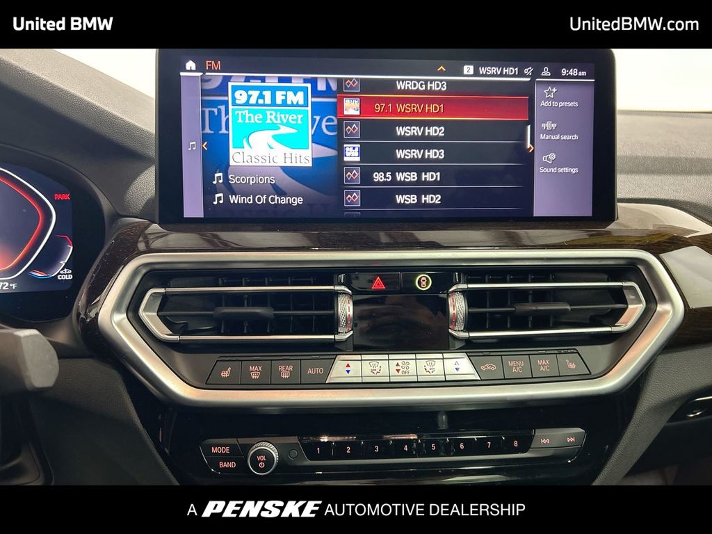 Thumbnail: 2025 BMW X4 - 16