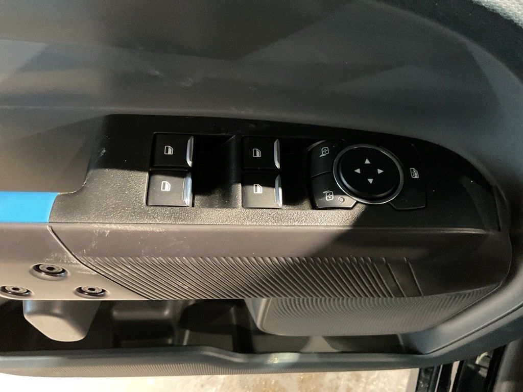 New 2026 Black Ford Lobo Standard image 9