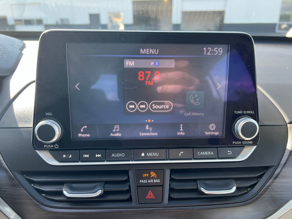 Thumbnail: 2023 Nissan Altima - 24