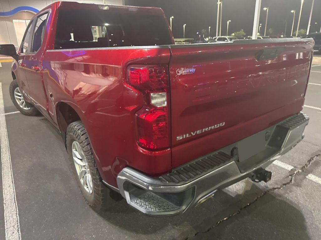 Thumbnail: 2021 Chevrolet Silverado 1500 - 3