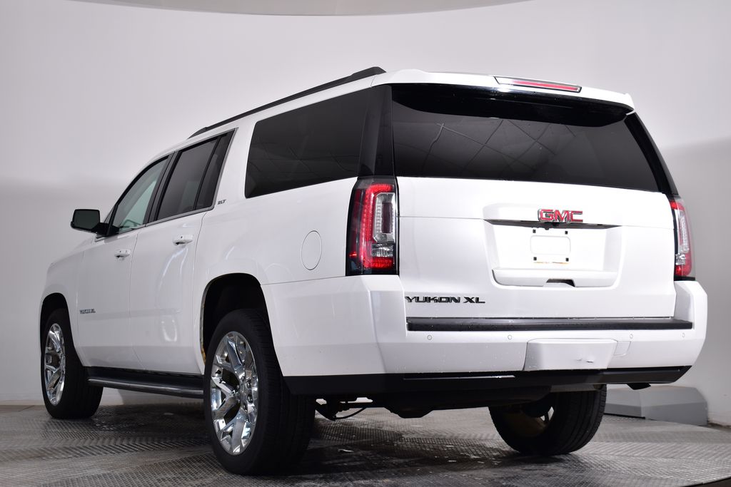 Thumbnail: 2016 GMC Yukon XL - 3
