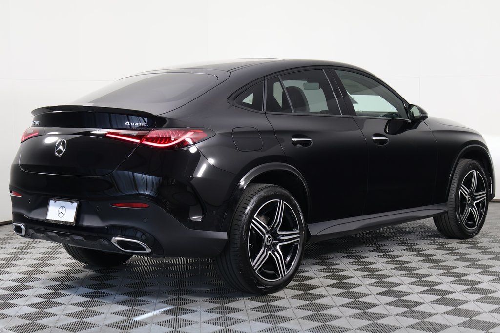 Thumbnail: 2026 Mercedes-Benz GLC - 2