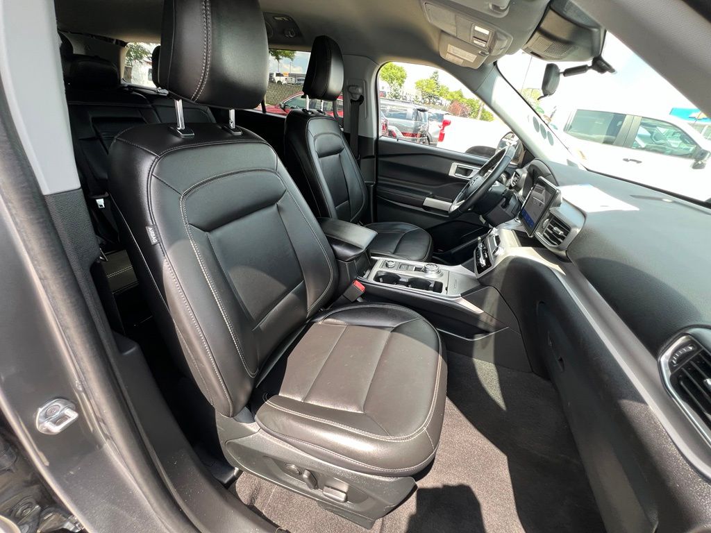 Used 2024 Ford Explorer SUV