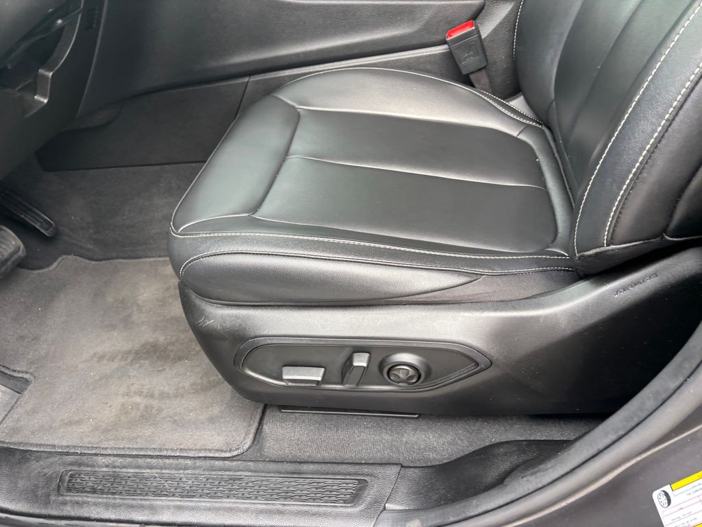 Used Car 2024 Jeep Grand Cherokee L  Limited For Sale Under $35,000 In Austin, Texas