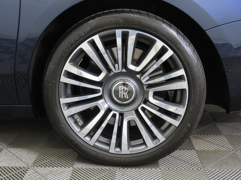 2022 Rolls-Royce Ghost  32