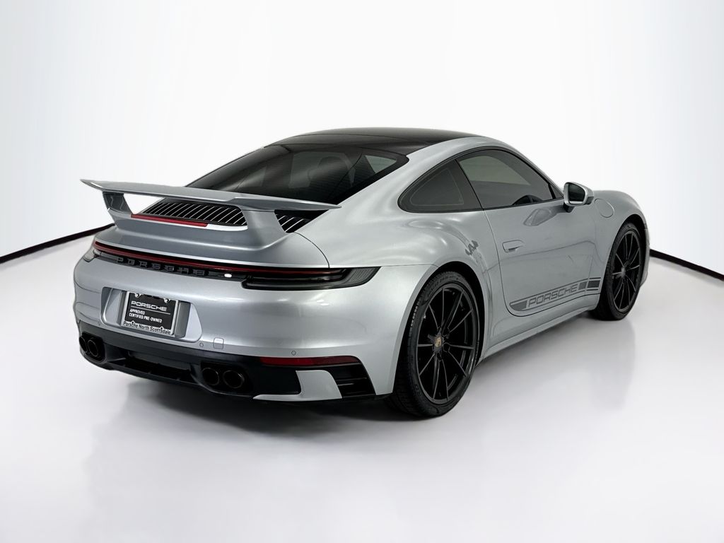 Thumbnail: 2020 Porsche 911 - 7