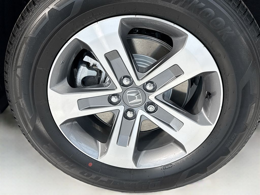 Thumbnail: 2026 Honda Pilot - 32