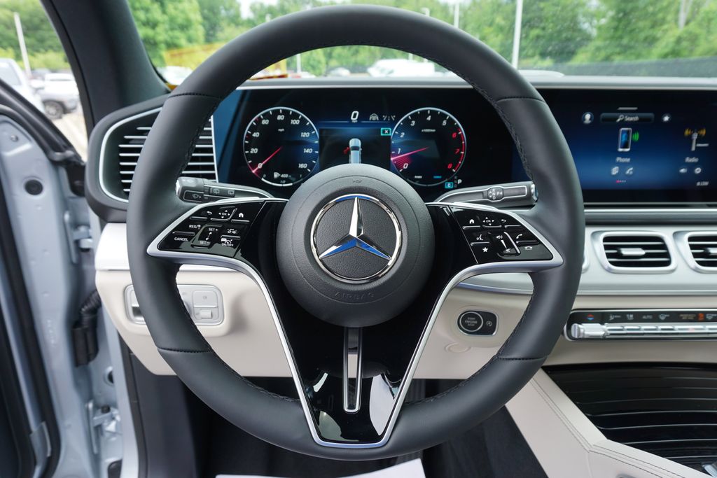 2025 Mercedes-Benz GLE 450 24