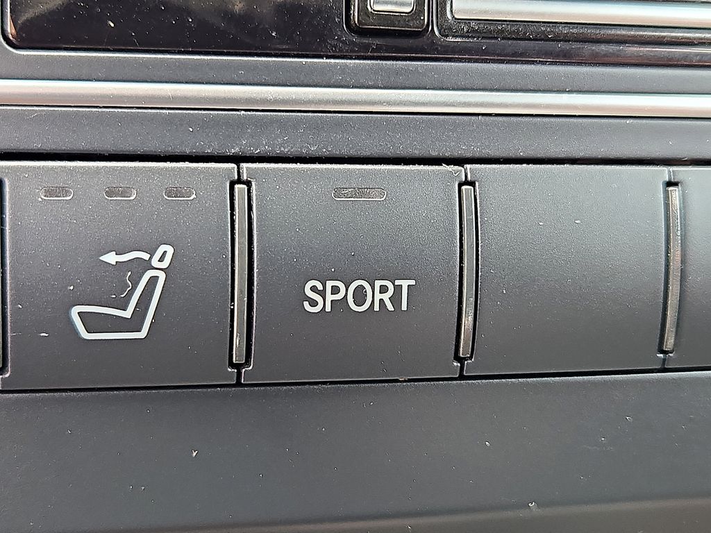 2011 Mercedes-Benz E-Class E550 - Photo 26