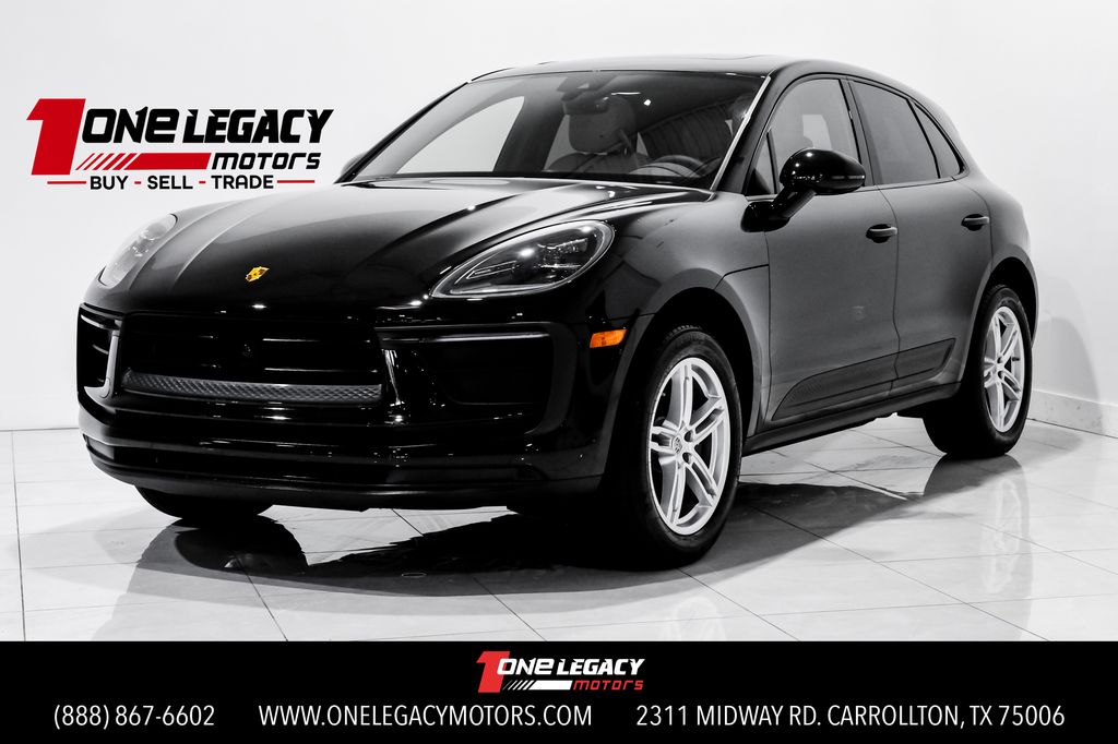 Black 2025 Porsche Macan AWD SUV / Crossover All-Wheel Drive 7-Speed Automatic