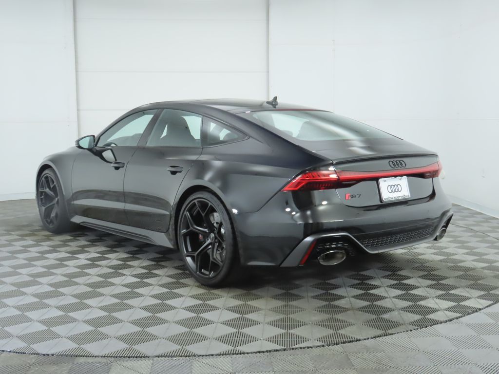 Thumbnail: 2025 Audi RS 7 - 7