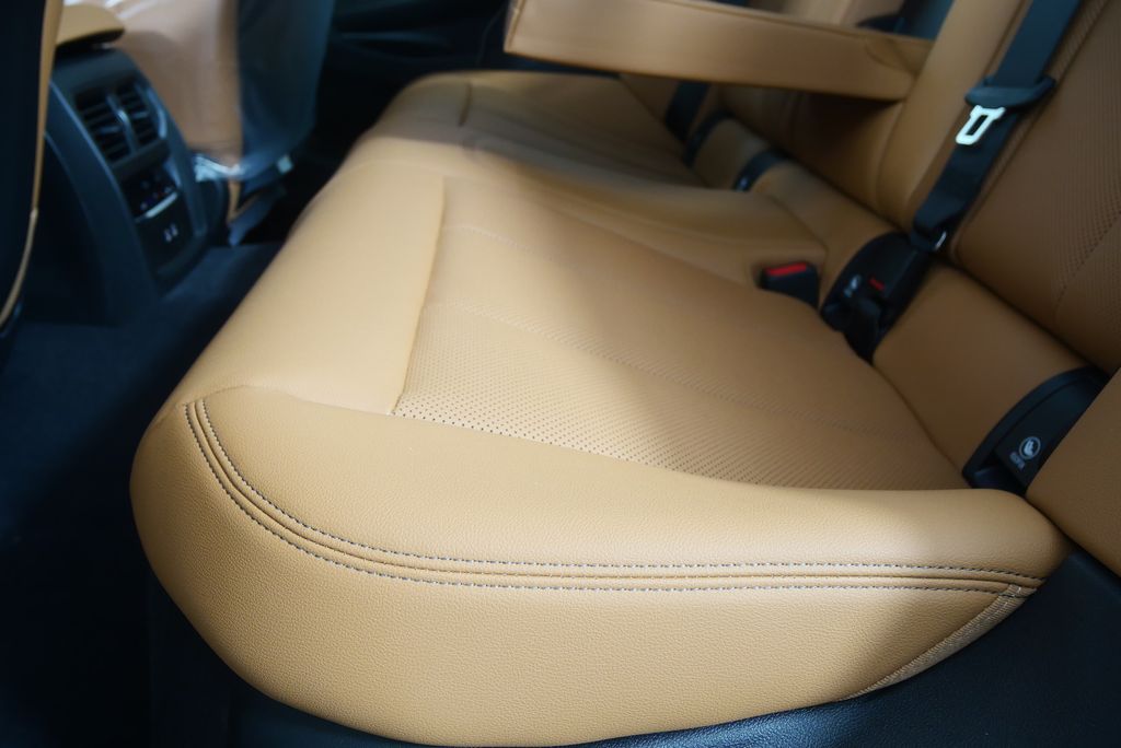 Thumbnail: 2026 BMW 3 Series - 14