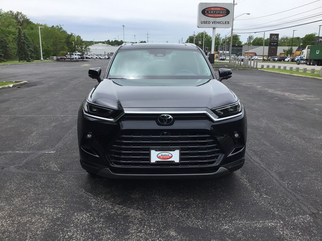 2024 Toyota Grand Highlander Platinum 8