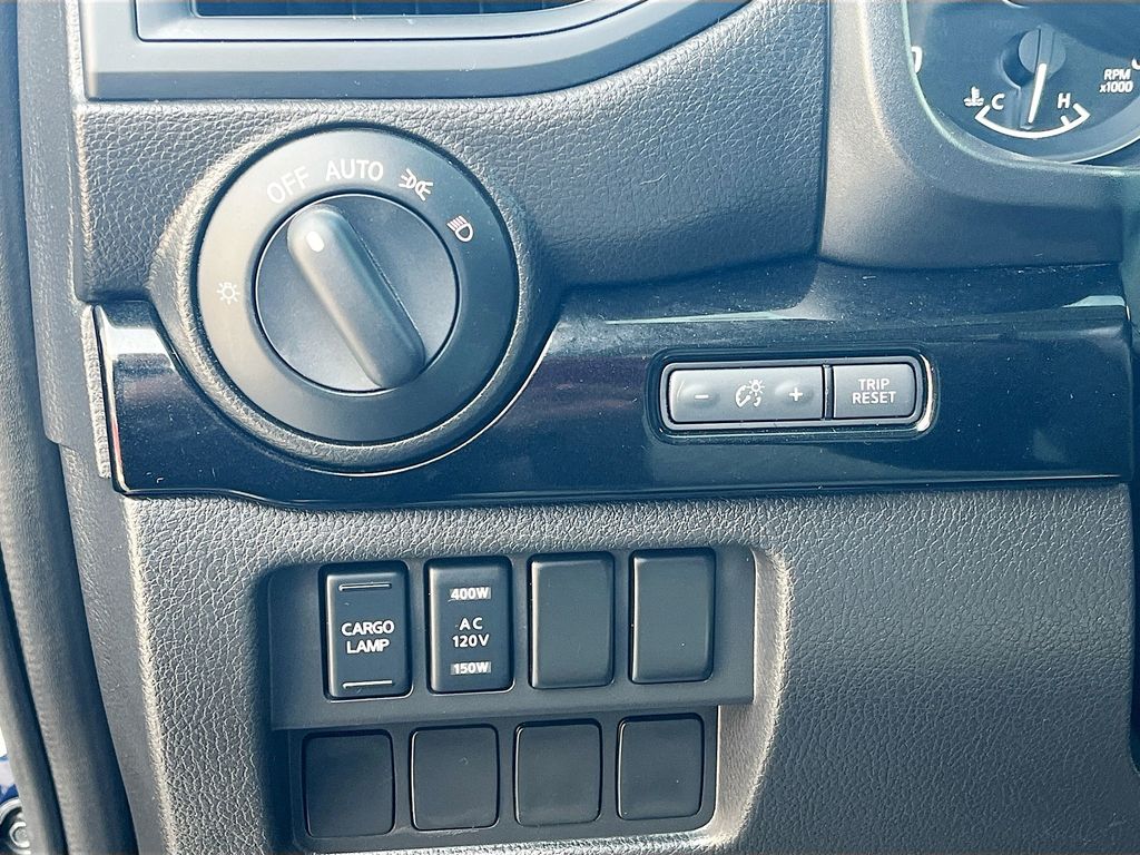 Used 2024 Blue Nissan SV image 10