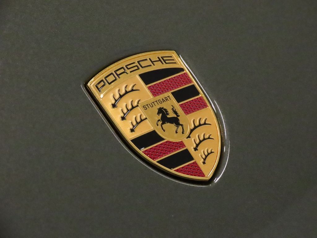 Thumbnail: 2026 Porsche Macan - 15