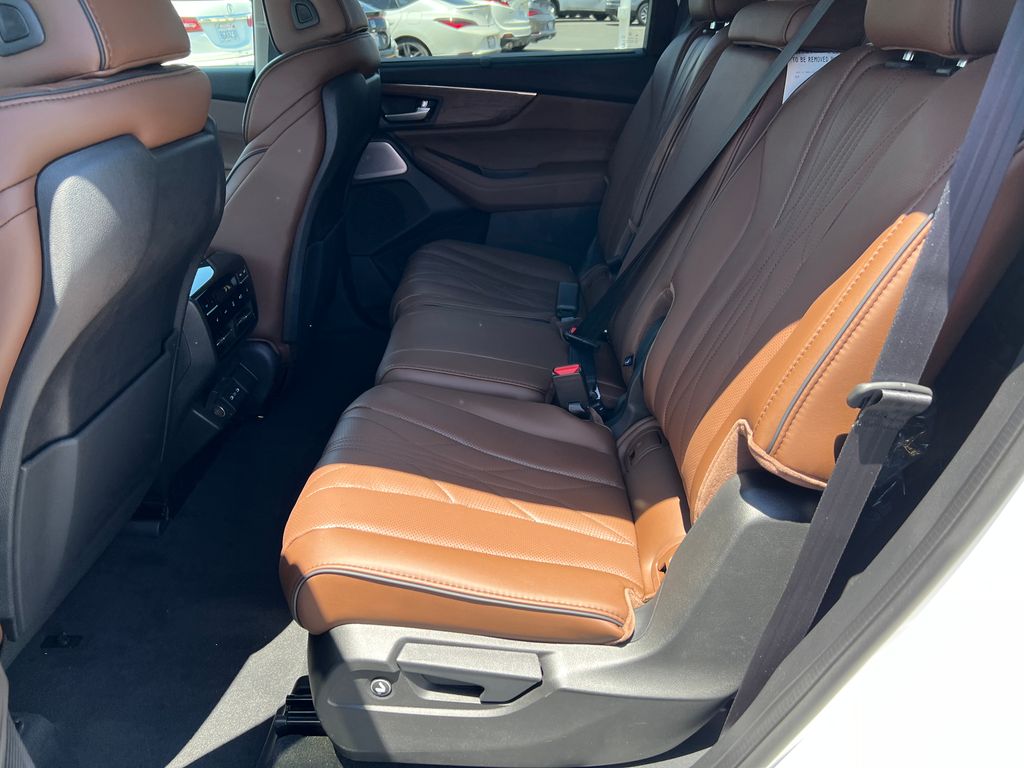 Thumbnail: 2026 Acura MDX - 27