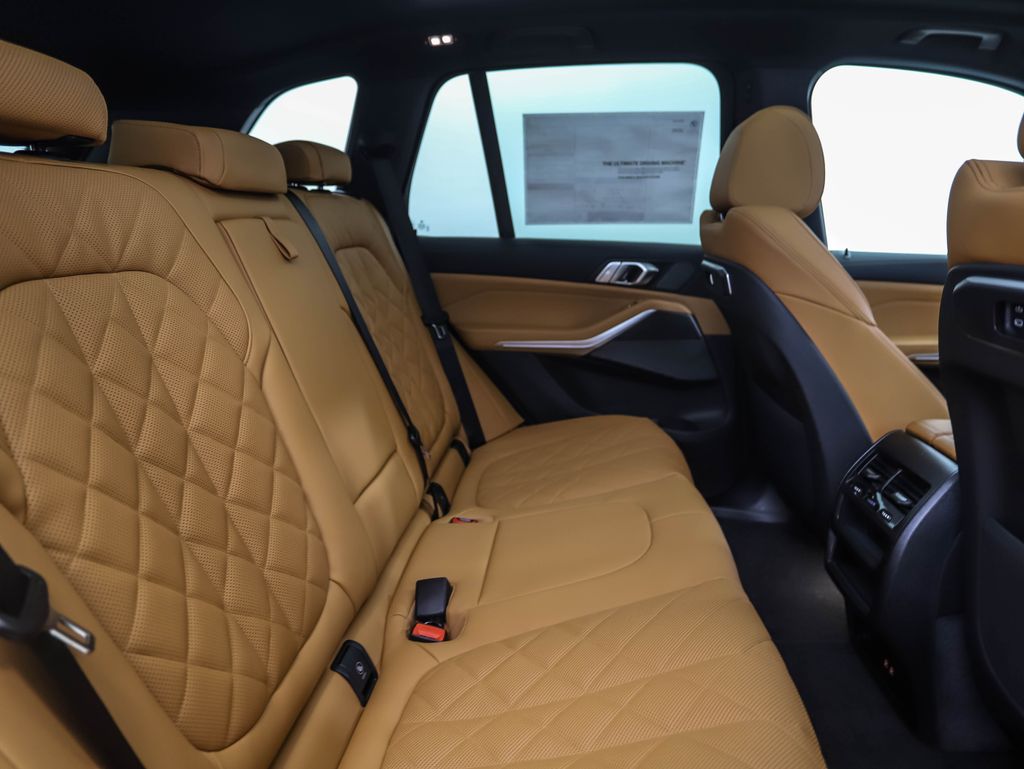 Thumbnail: 2026 BMW X5 - 26