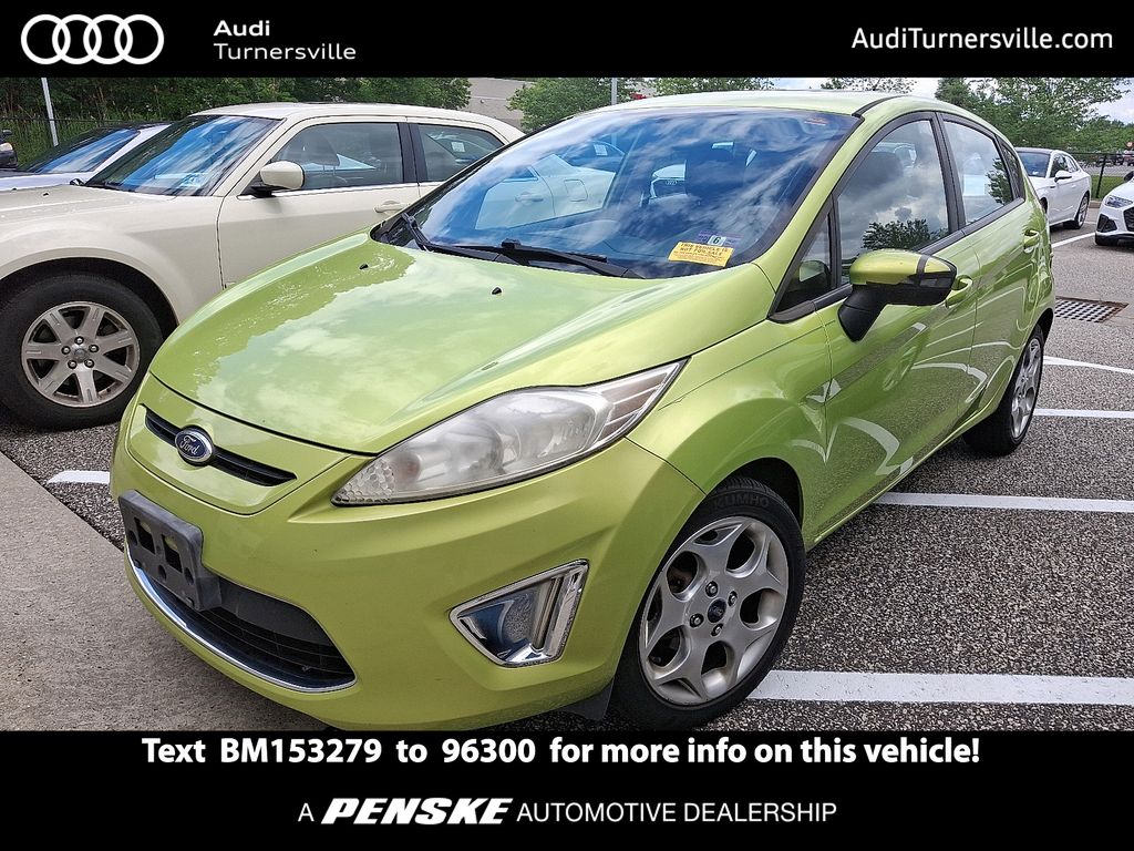 2011 Ford Fiesta SES Hero Image