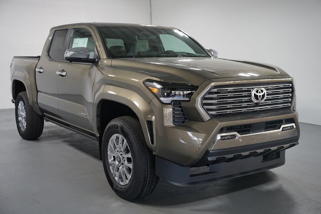Thumbnail: 2025 Toyota Tacoma - 3
