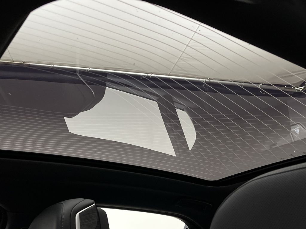 Thumbnail: 2024 BMW i7 - 22