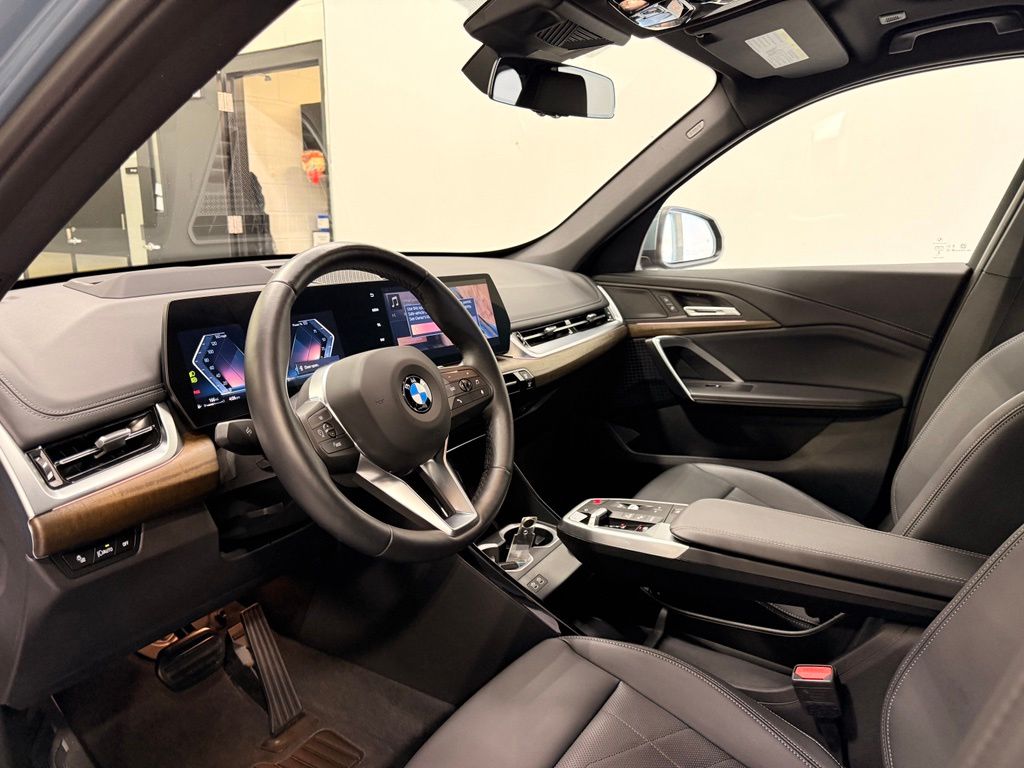 Thumbnail: 2026 BMW X1 - 11