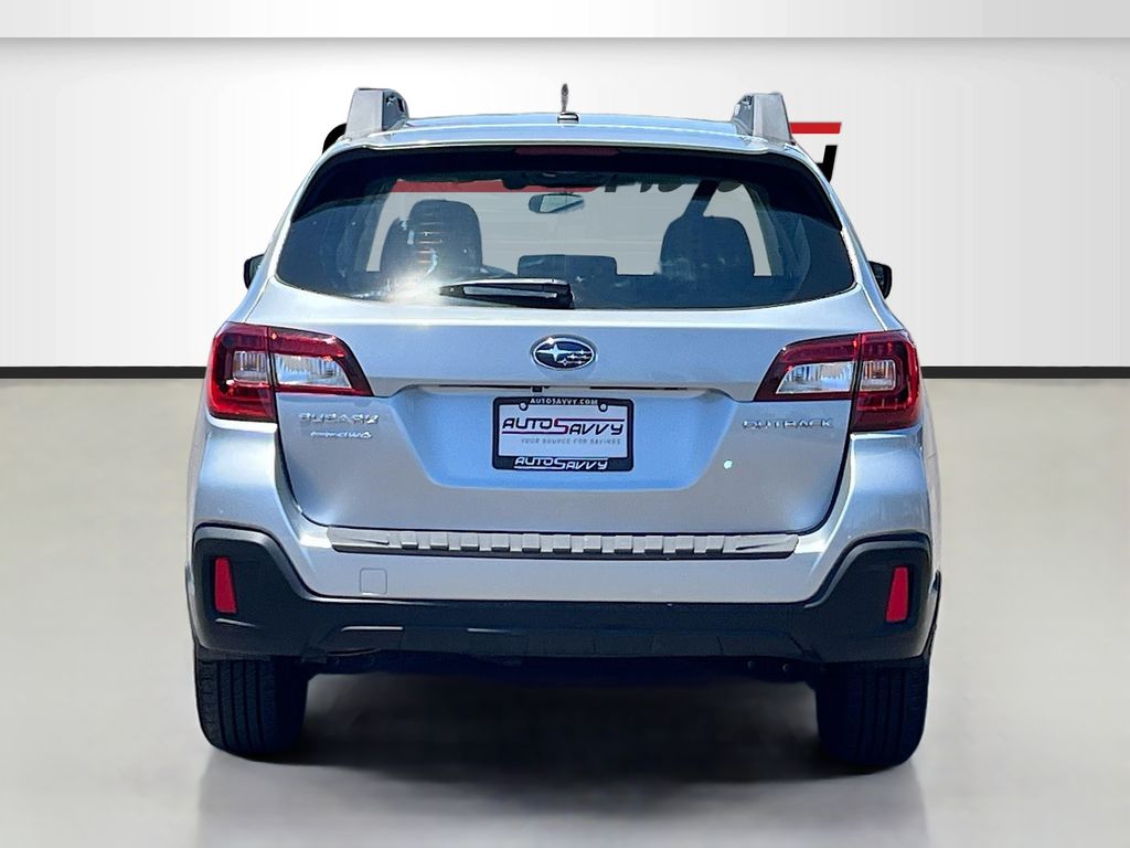 Used 2019 Silver Subaru 2.5i image 6