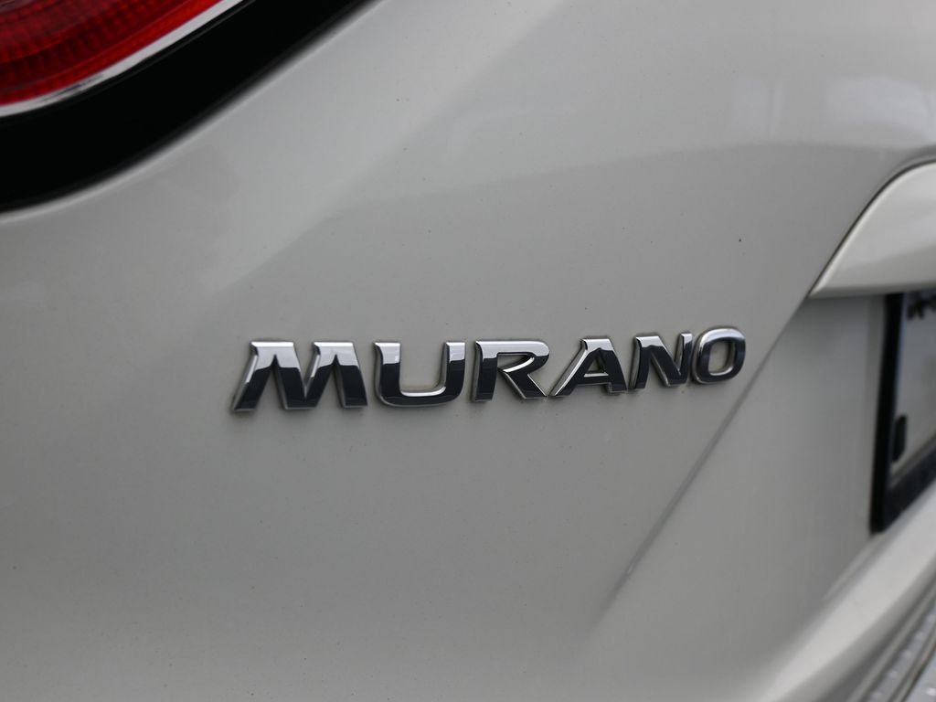 Used 2018 Pearl White Nissan S image 32