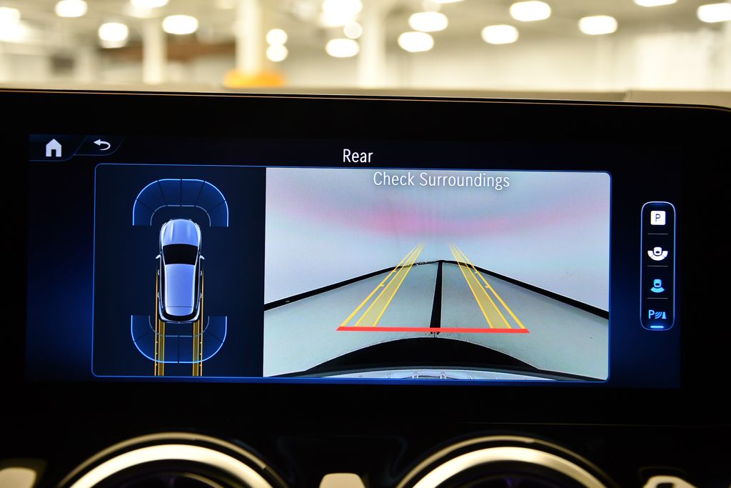 Thumbnail: 2025 Mercedes-Benz GLA - 28