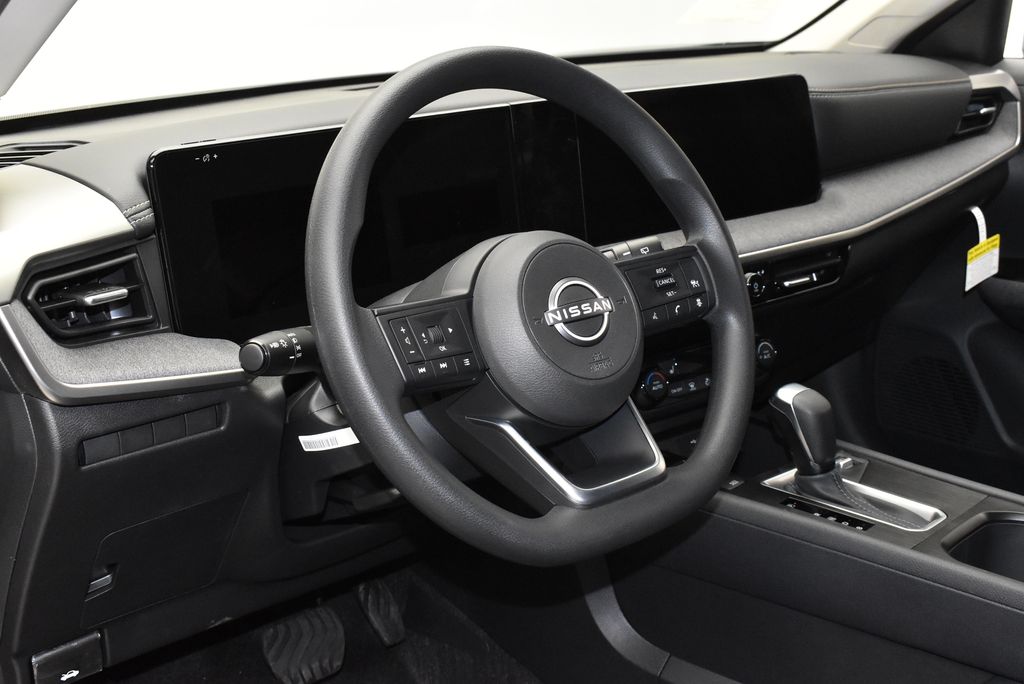 Thumbnail: 2026 Nissan Kicks - 13