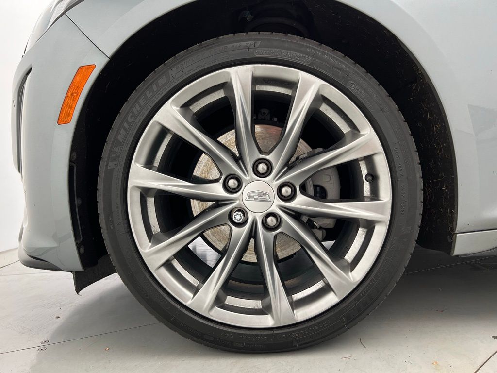 Thumbnail: 2023 Cadillac CT5 - 22