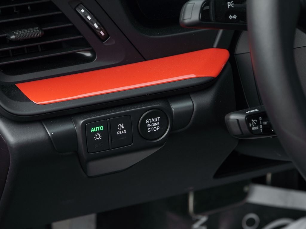 Used 2025 Red Porsche Carrera image 28