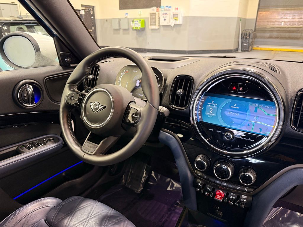 Thumbnail: 2024 MINI Cooper Countryman - 32