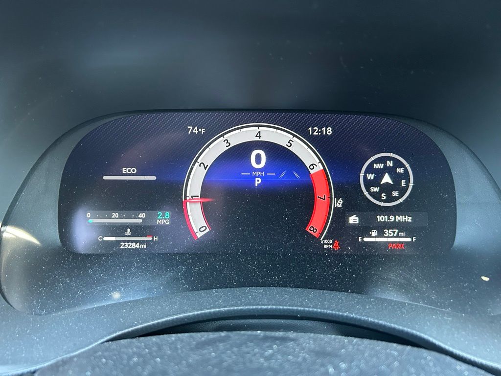 Thumbnail: 2025 Toyota Highlander - 23