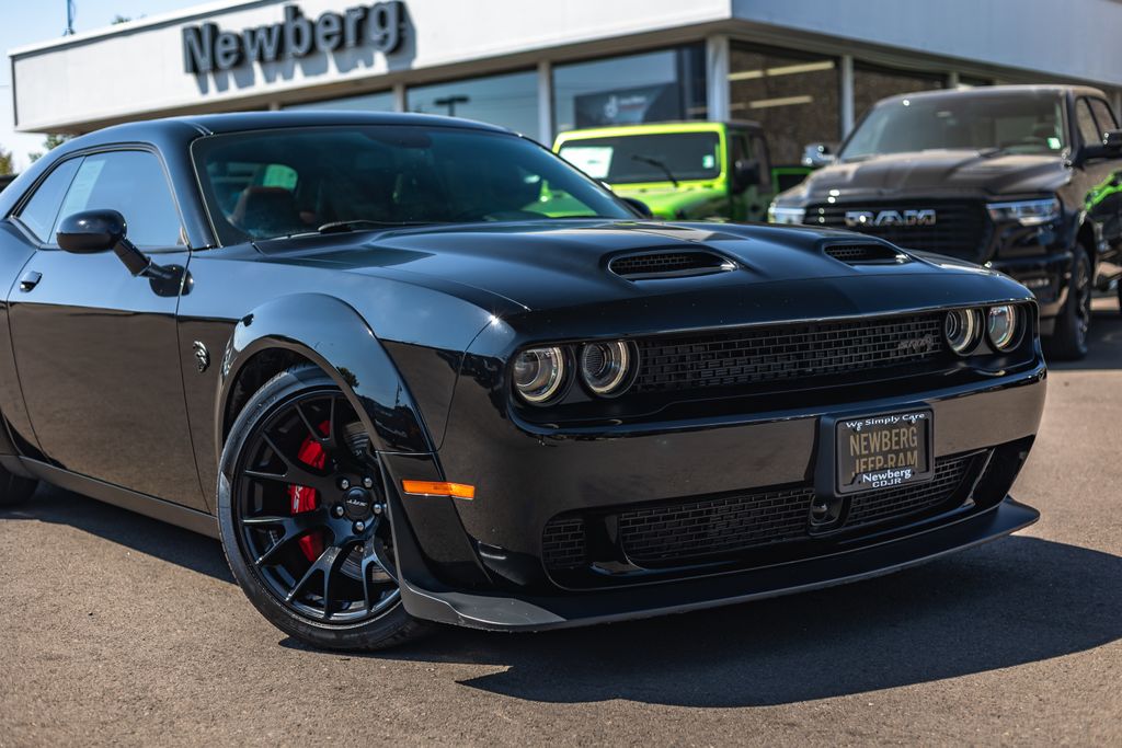 2023 Dodge Challenger SRT Hellcat Widebody thumbnail 3
