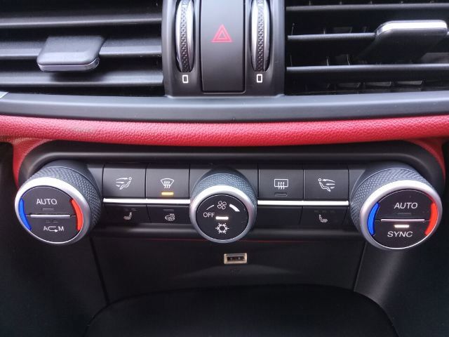 2017 Alfa Black Alfa Romeo Giulia Base RWD Sedan