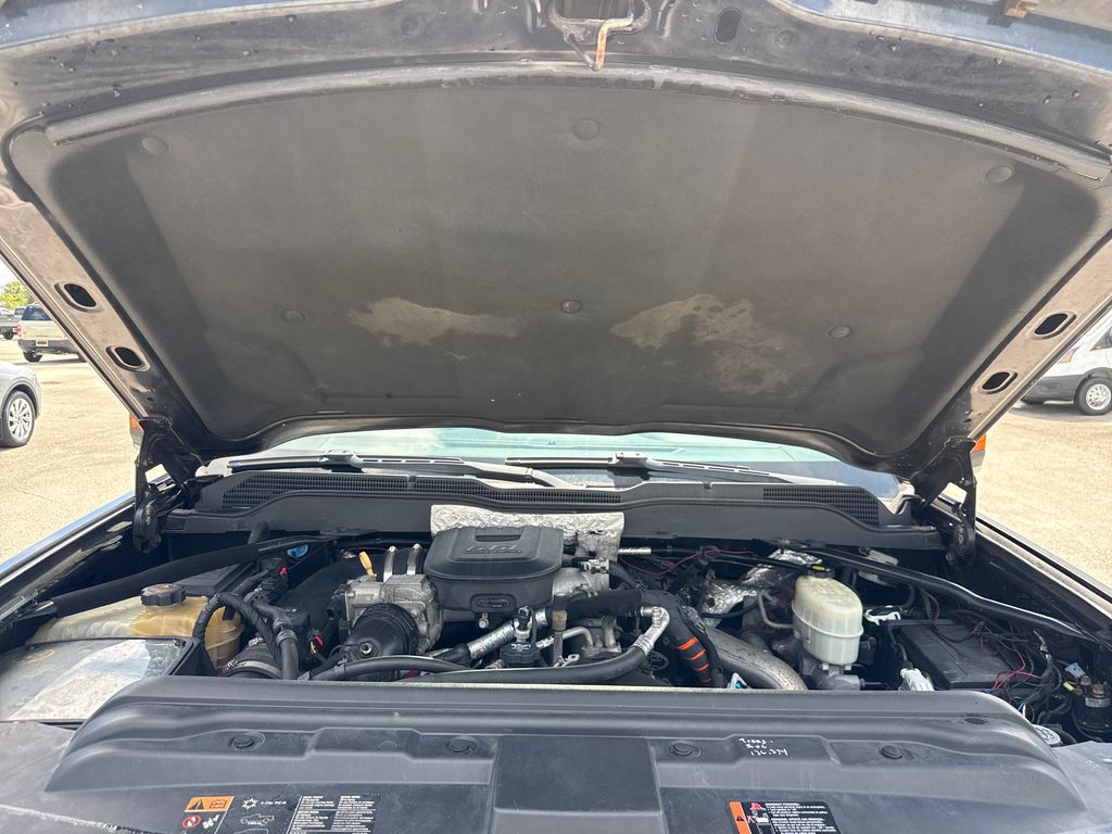 Used 2015 Black Chevrolet LTZ image 30