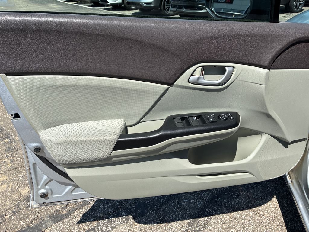 2012 Honda Civic LX - 11