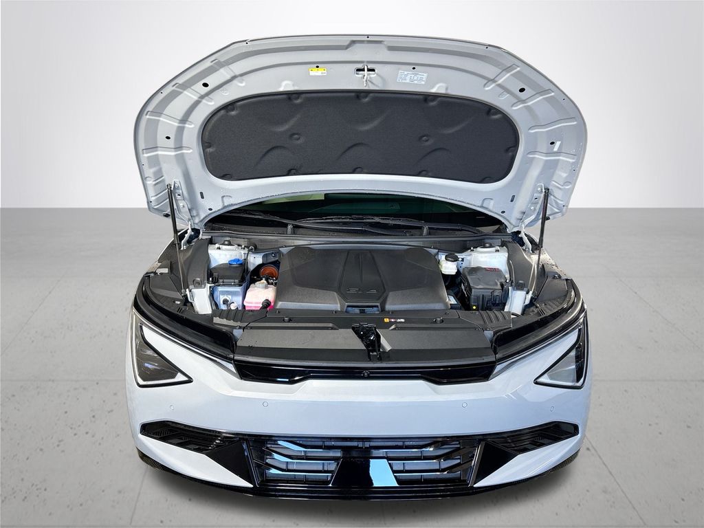 2025 Kia EV6 Wind