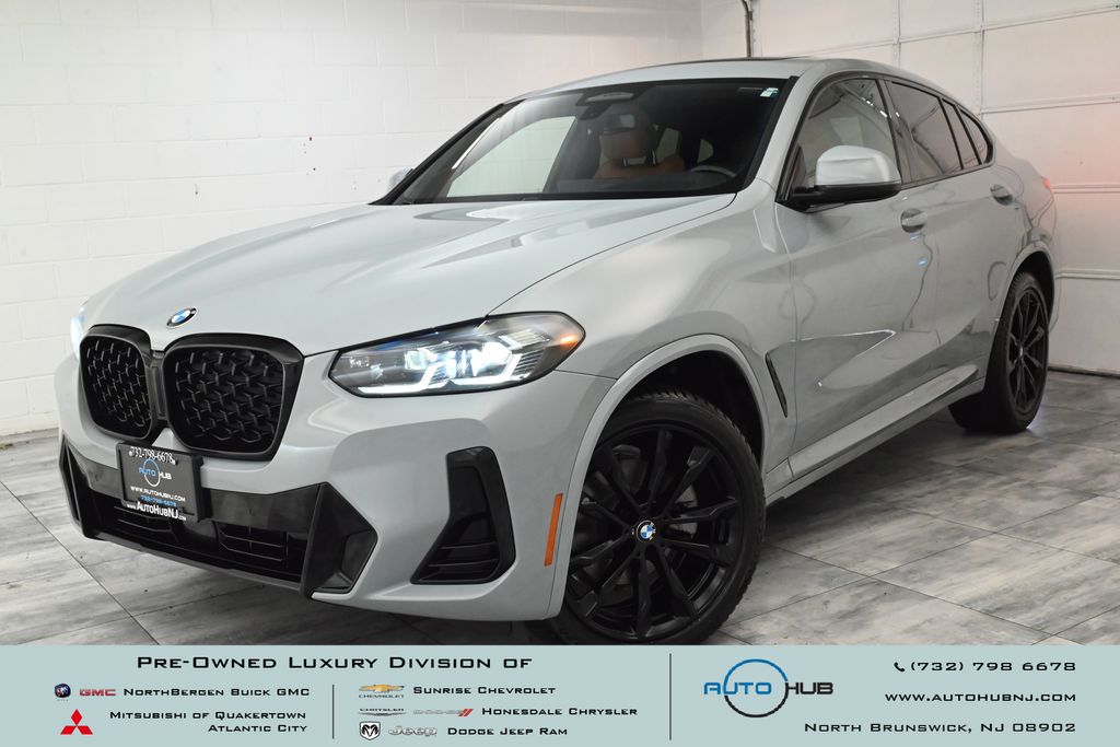  2024 BMW X4 xDrive30i AWD   