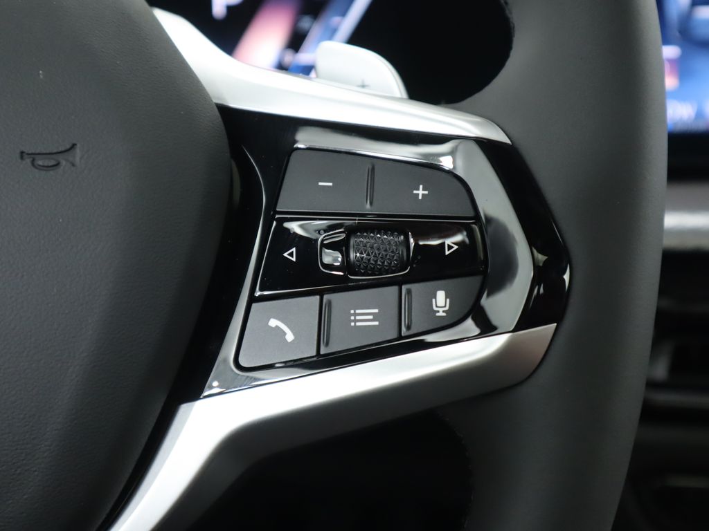 Thumbnail: 2026 BMW 4 Series - 12