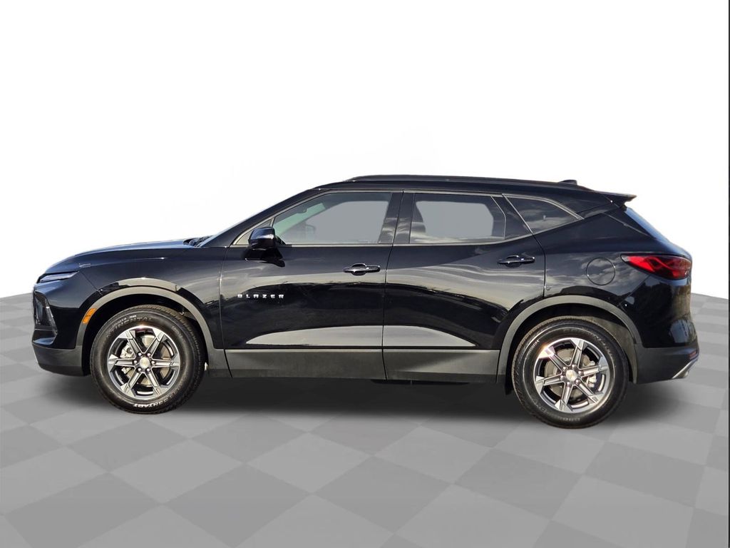 2025 Chevrolet Blazer LT - 6