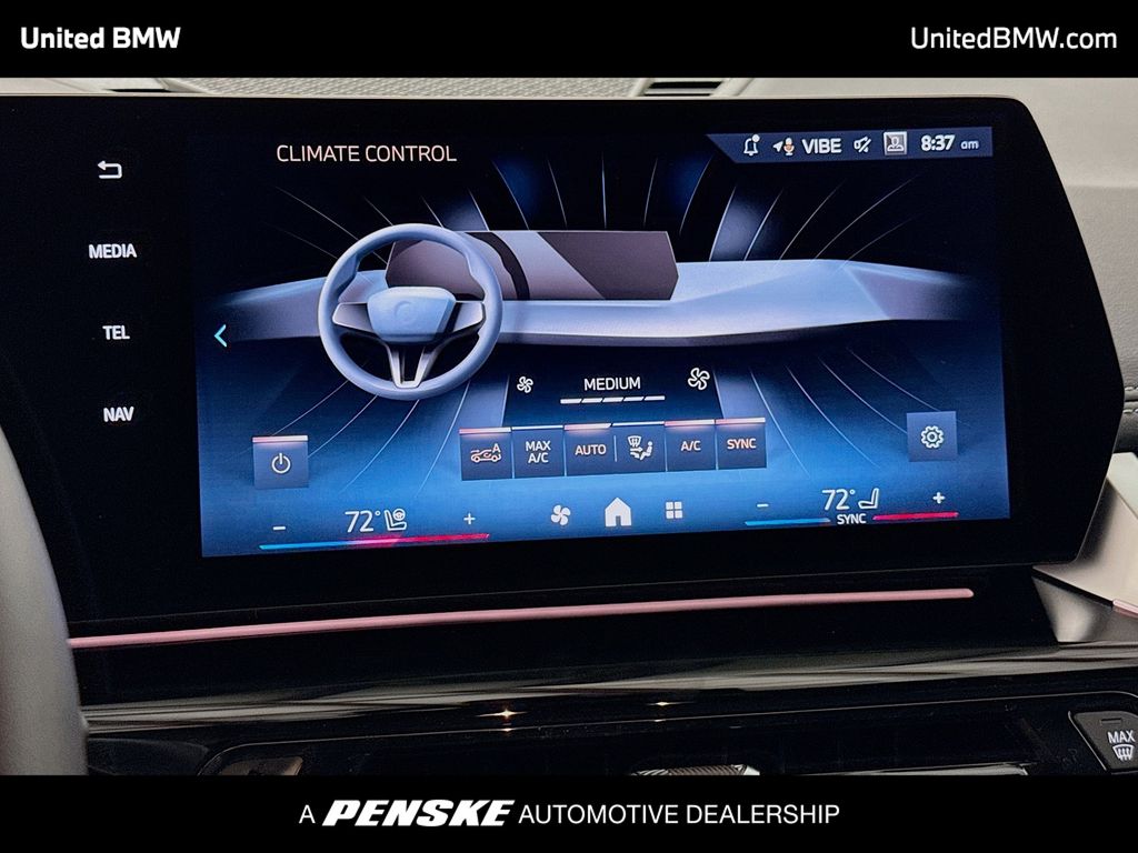 Thumbnail: 2026 BMW X1 - 10