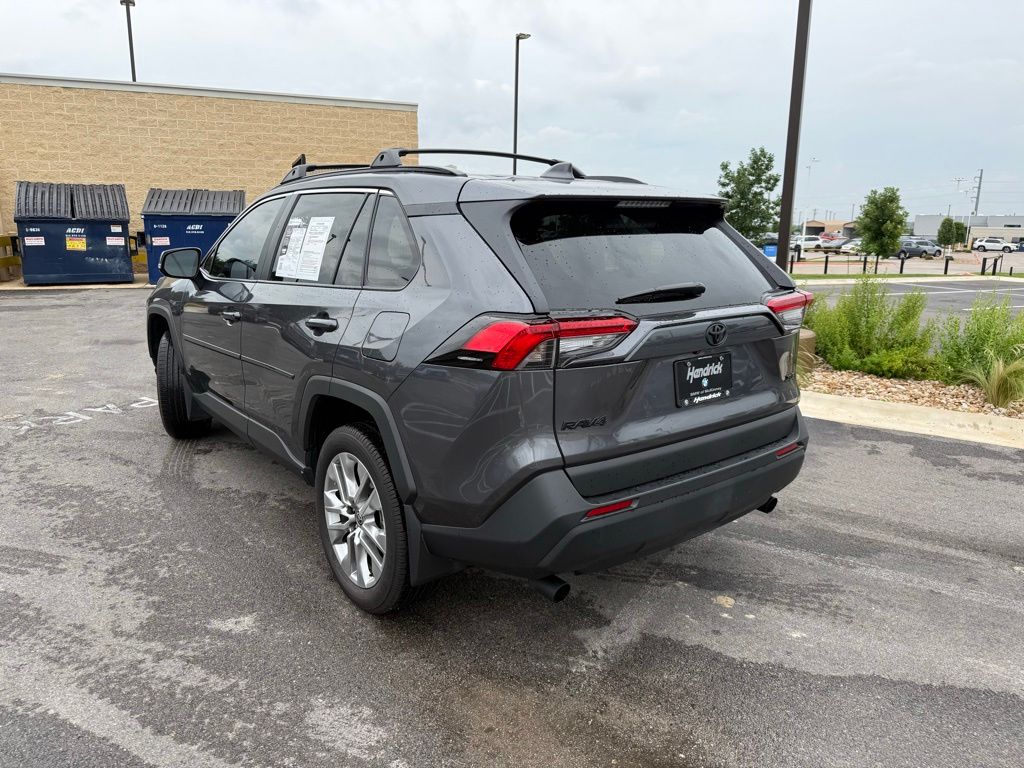 Thumbnail: 2025 Toyota RAV4 - 6