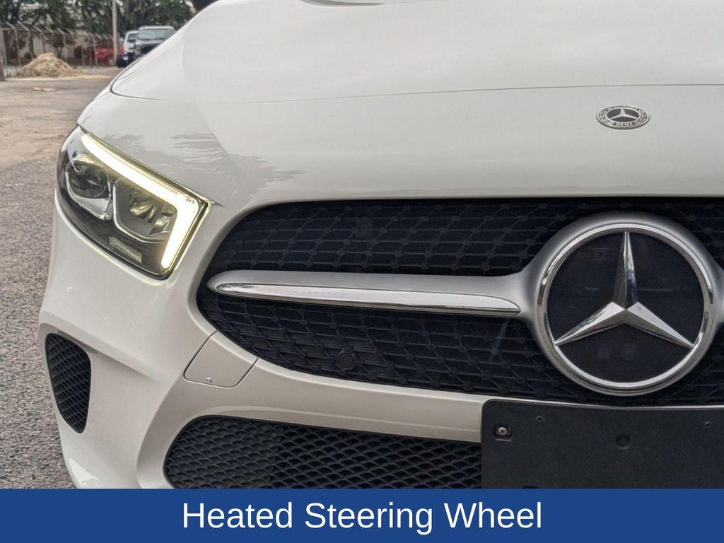2022 Mercedes-Benz A 220 4MATIC