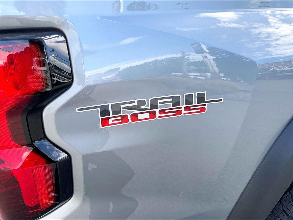 2024 Chevrolet Colorado — photo 28
